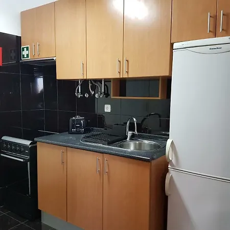 Apartment Comfort Hub - Metro Lisbon Amadora